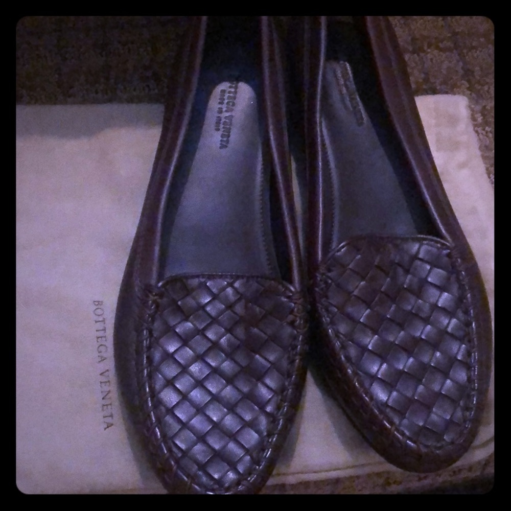 Authentic Bottega Veneta leather shoes